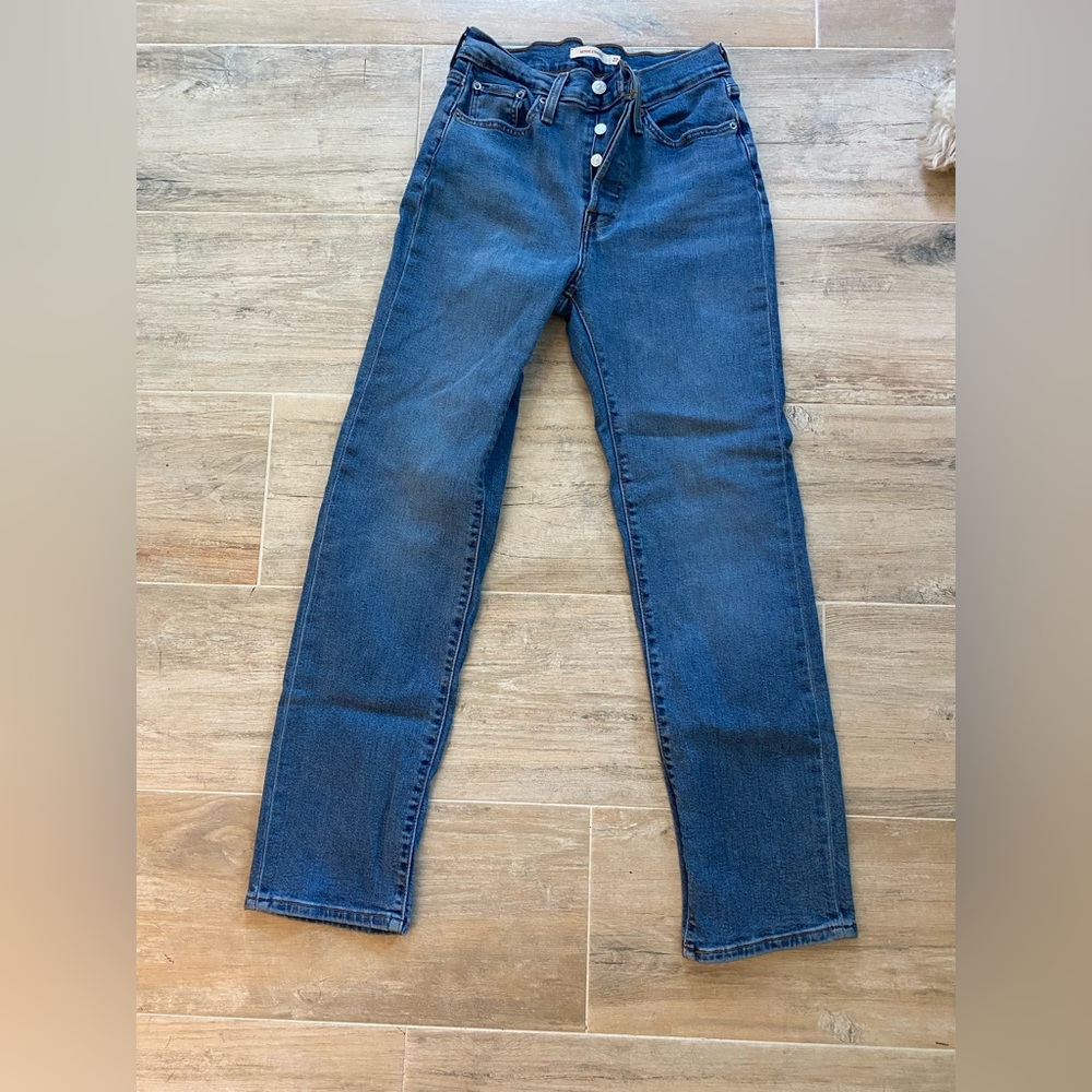 Levi’s Wedgie Straight NWOT